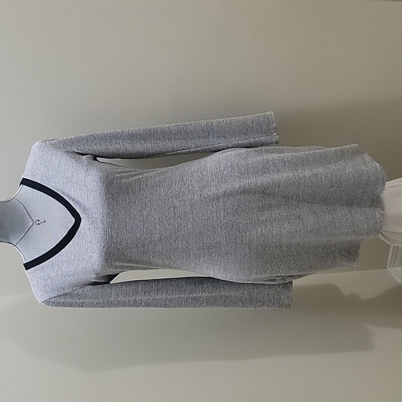 🔥 LA CLASSE COUTURE Regular fit Midi Dress in Gray - Med. In good condition - Picture 4 of 8